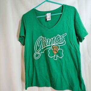 5th & Ocean Giants T-Shirt V-Neck Short Sleeve St. Patrick's‎ Day XL